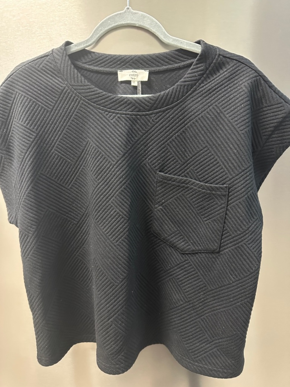 entro Black Short Sleeve Textured Pocket Tee